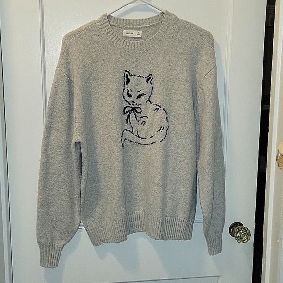Hollister Tops - Hollister Oversized Knit Graphic Cat Sweatshirt, Small